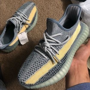 Yezzys ash blue brand new no box original picture of the item size 7.5